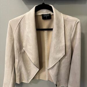NWOT Tahari Cream Suede Moto Jacket